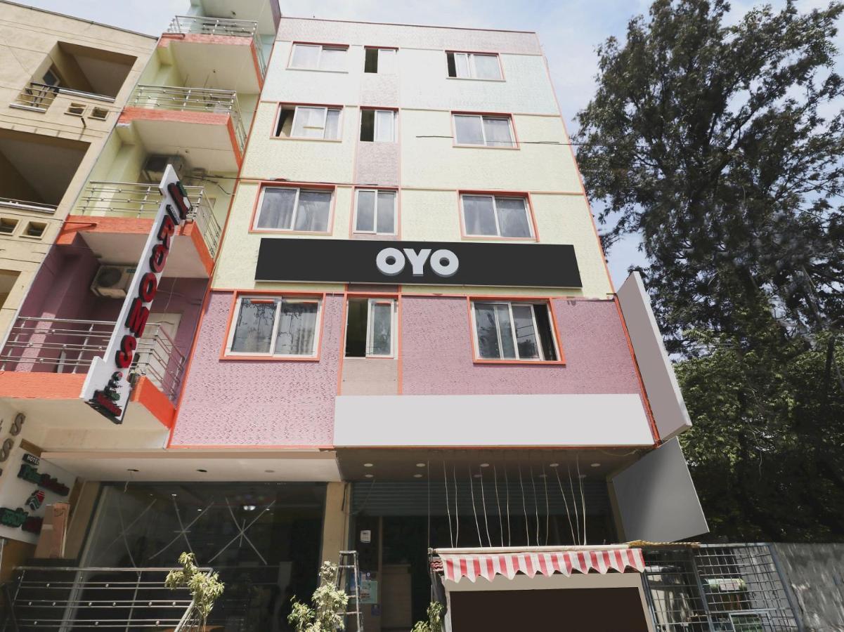 Hotel Tiara Near Christ University Bangalore Exterior photo